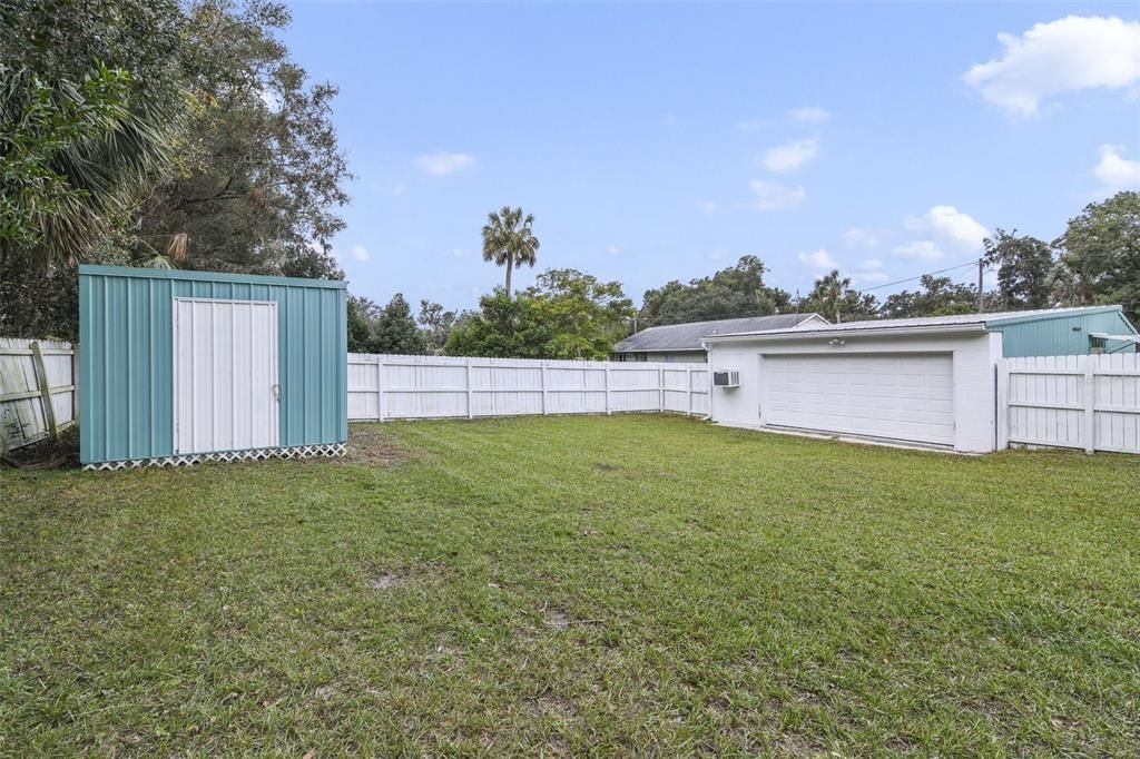 Large corner lot w/ shed for storage!