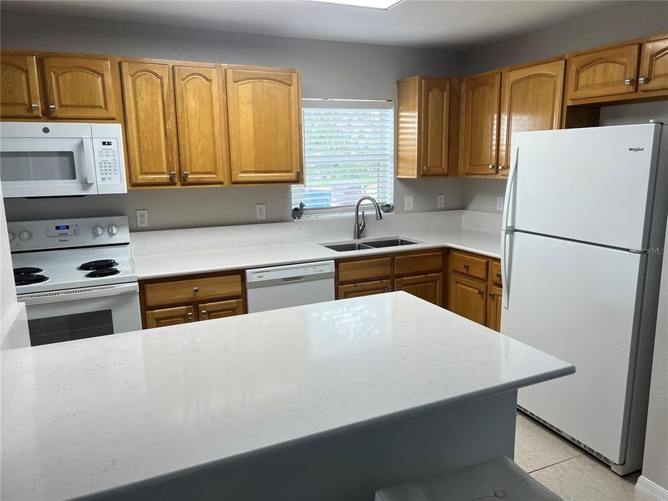 For Rent: $1,900 (4 beds, 2 baths, 1530 Square Feet)