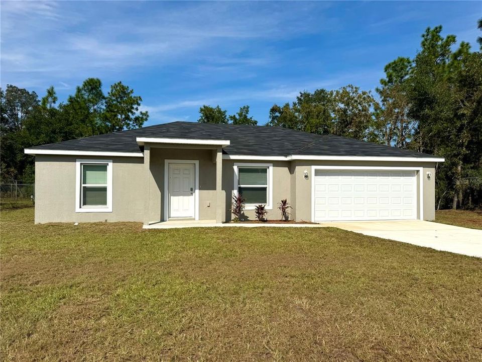 For Sale: $259,900 (3 beds, 2 baths, 1357 Square Feet)