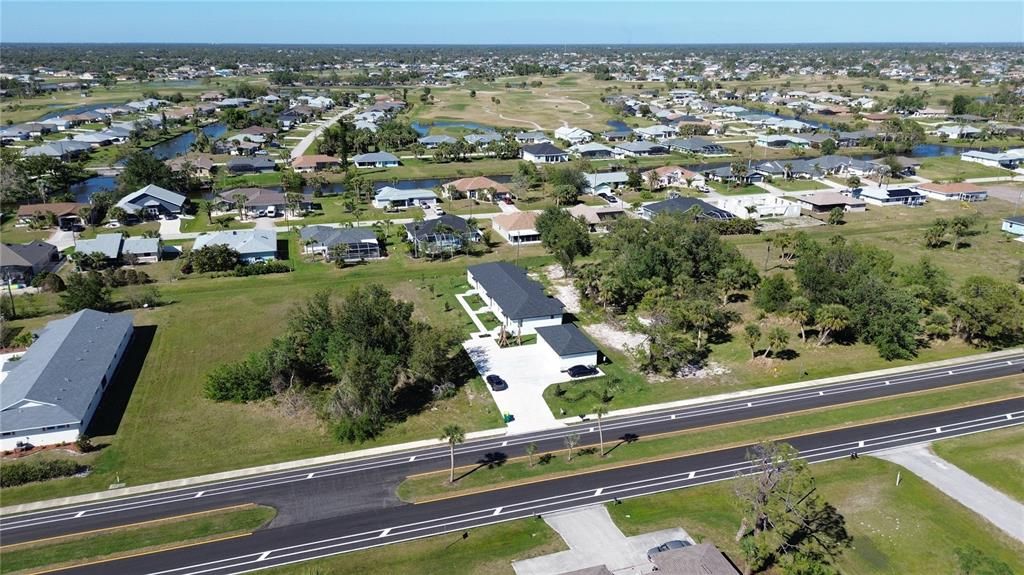 En Venta: $822,900 (9 camas, 0 baños, 1047 Pies cuadrados)