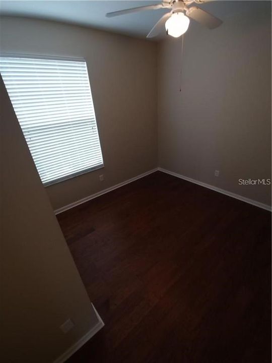 For Rent: $1,900 (3 beds, 2 baths, 1208 Square Feet)