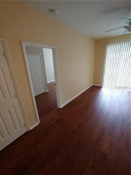 For Rent: $1,900 (3 beds, 2 baths, 1208 Square Feet)