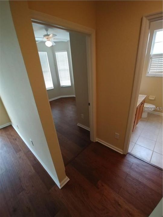 For Rent: $1,900 (3 beds, 2 baths, 1208 Square Feet)