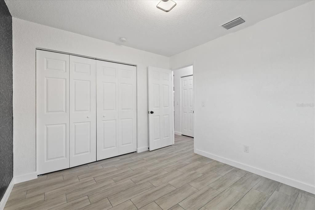 For Sale: $374,900 (3 beds, 2 baths, 1152 Square Feet)