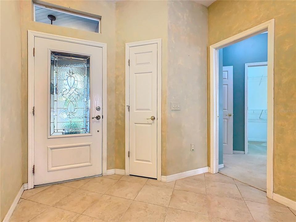 ENTRY FOYER