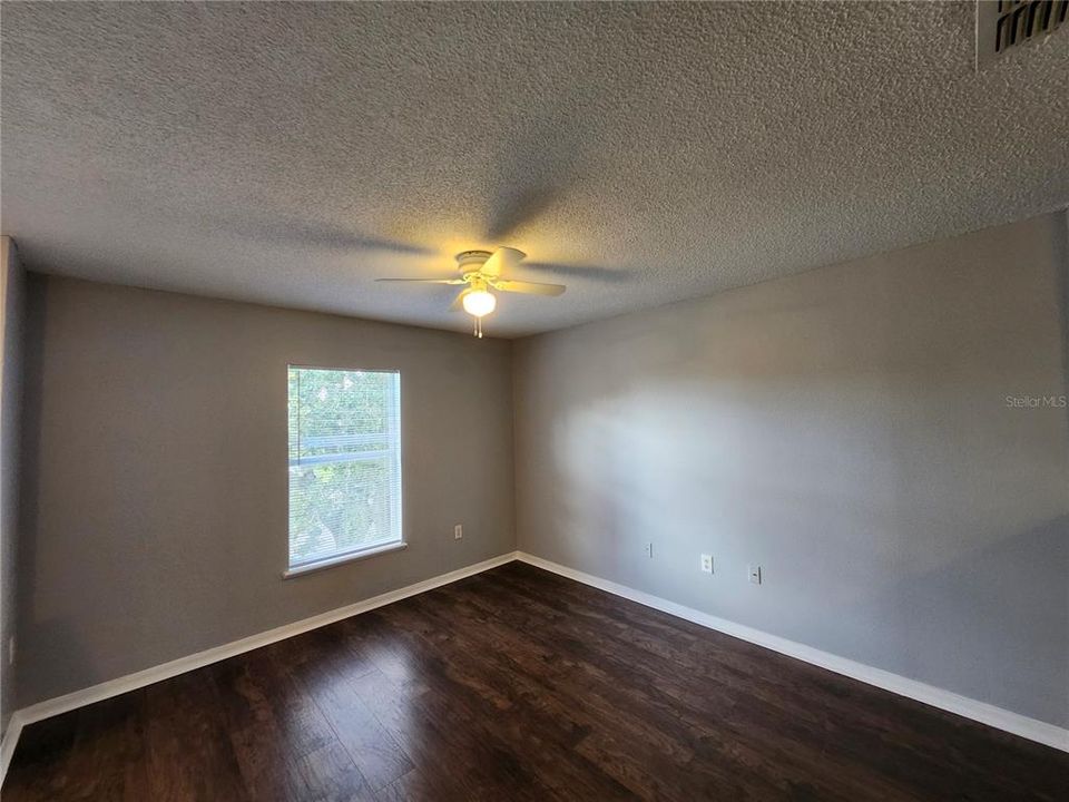 For Rent: $2,200 (4 beds, 2 baths, 2844 Square Feet)