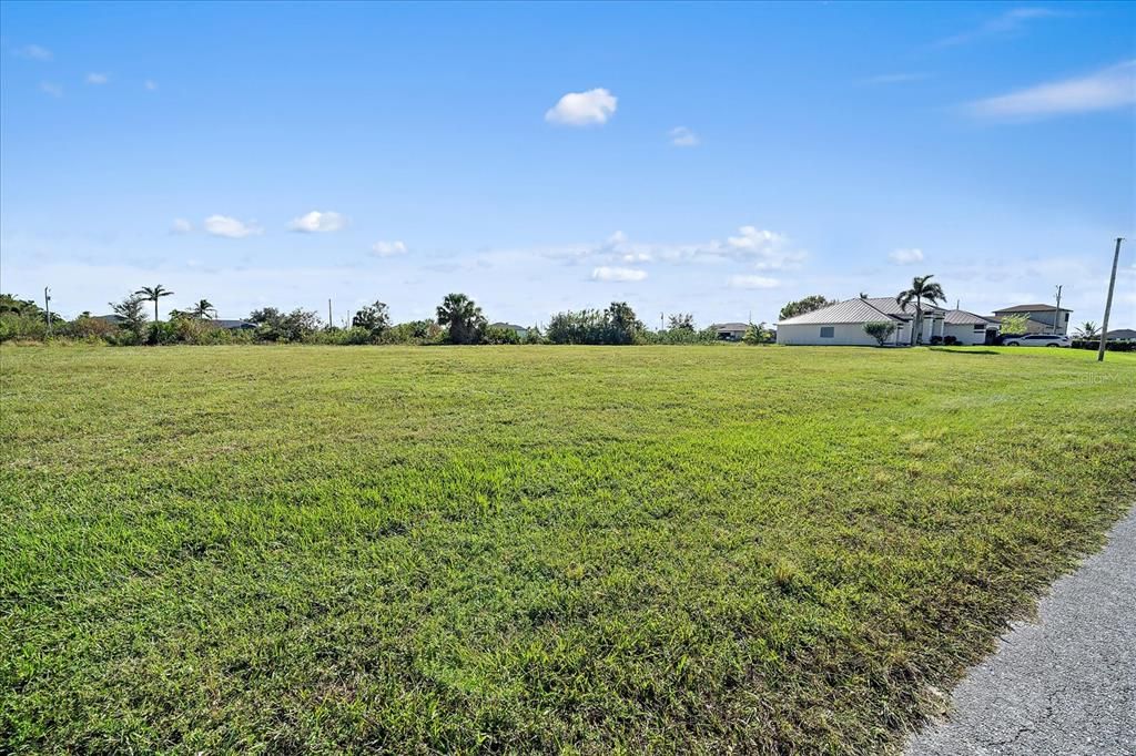 For Sale: $59,900 (0.23 acres)