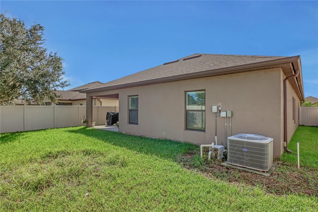 For Sale: $380,000 (4 beds, 2 baths, 2191 Square Feet)