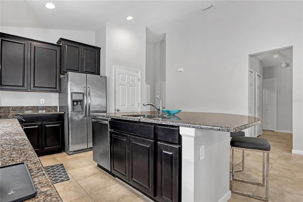 For Sale: $380,000 (4 beds, 2 baths, 2191 Square Feet)