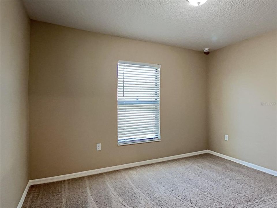 For Rent: $1,829 (3 beds, 2 baths, 1463 Square Feet)