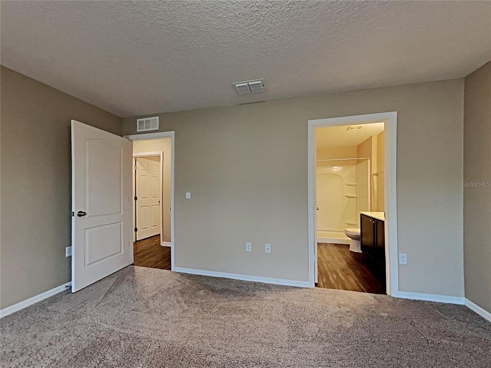 For Rent: $1,829 (3 beds, 2 baths, 1463 Square Feet)