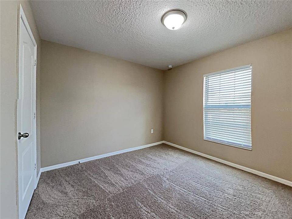 For Rent: $1,829 (3 beds, 2 baths, 1463 Square Feet)