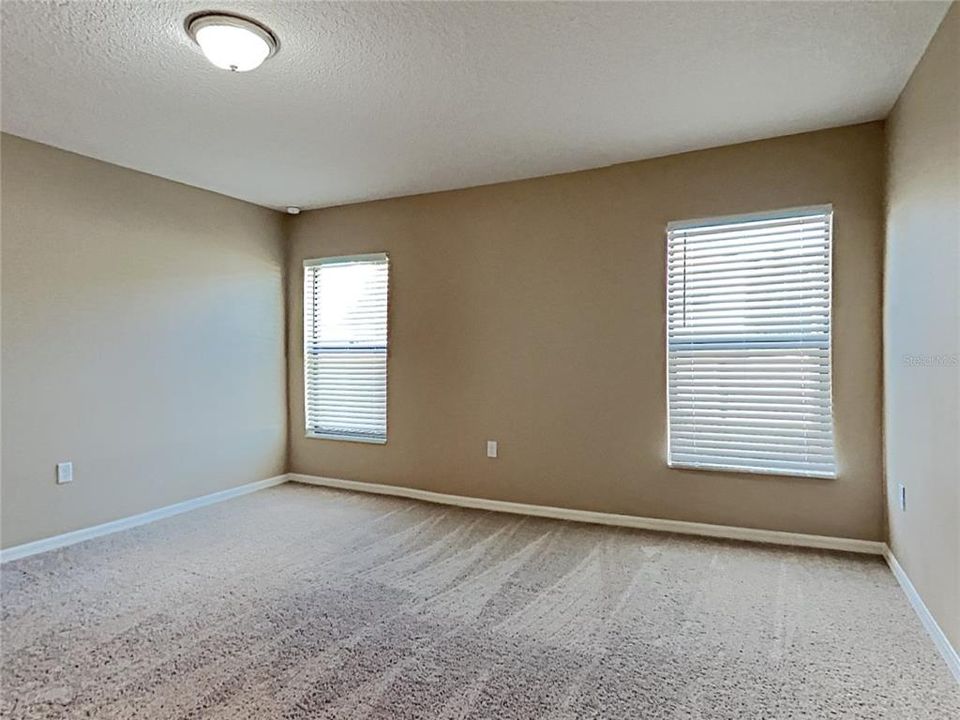 For Rent: $1,829 (3 beds, 2 baths, 1463 Square Feet)