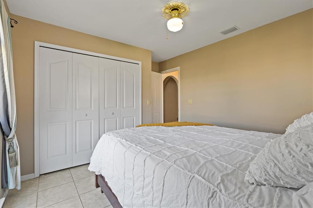 For Sale: $339,000 (2 beds, 2 baths, 1529 Square Feet)