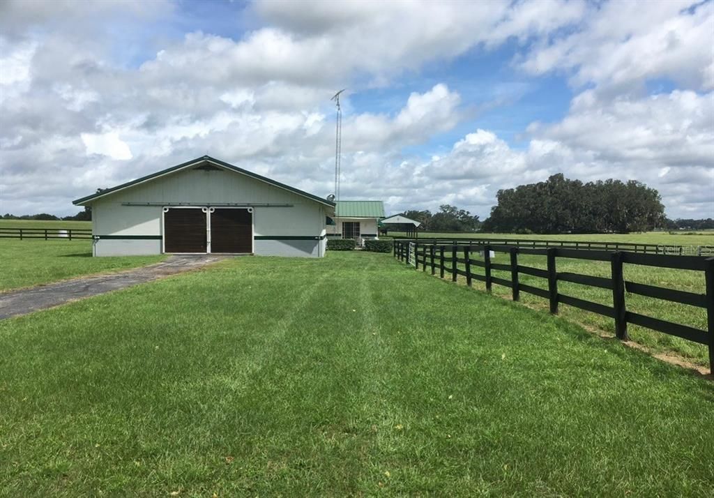 barn