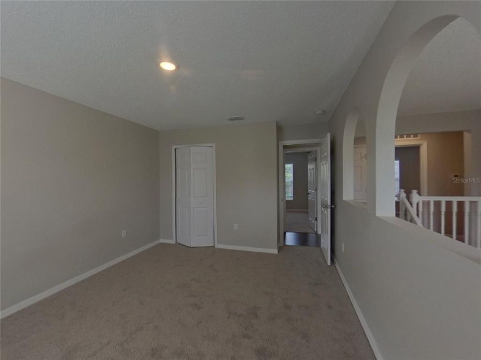 For Rent: $2,239 (4 beds, 2 baths, 2240 Square Feet)