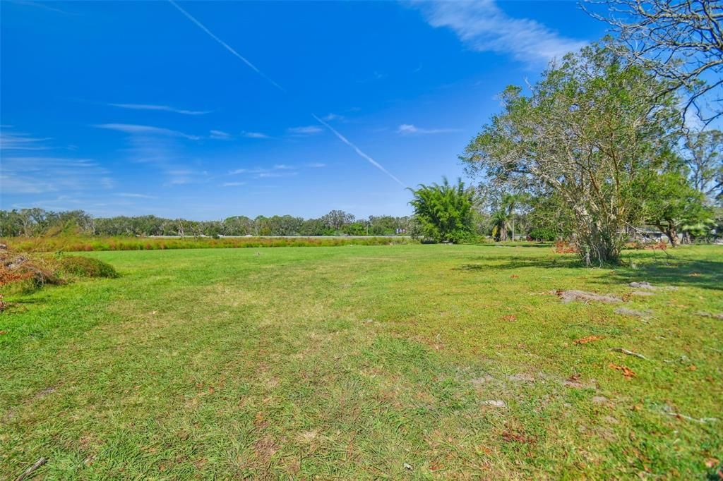 For Sale: $1,499,999 (3 beds, 3 baths, 2051 Square Feet)