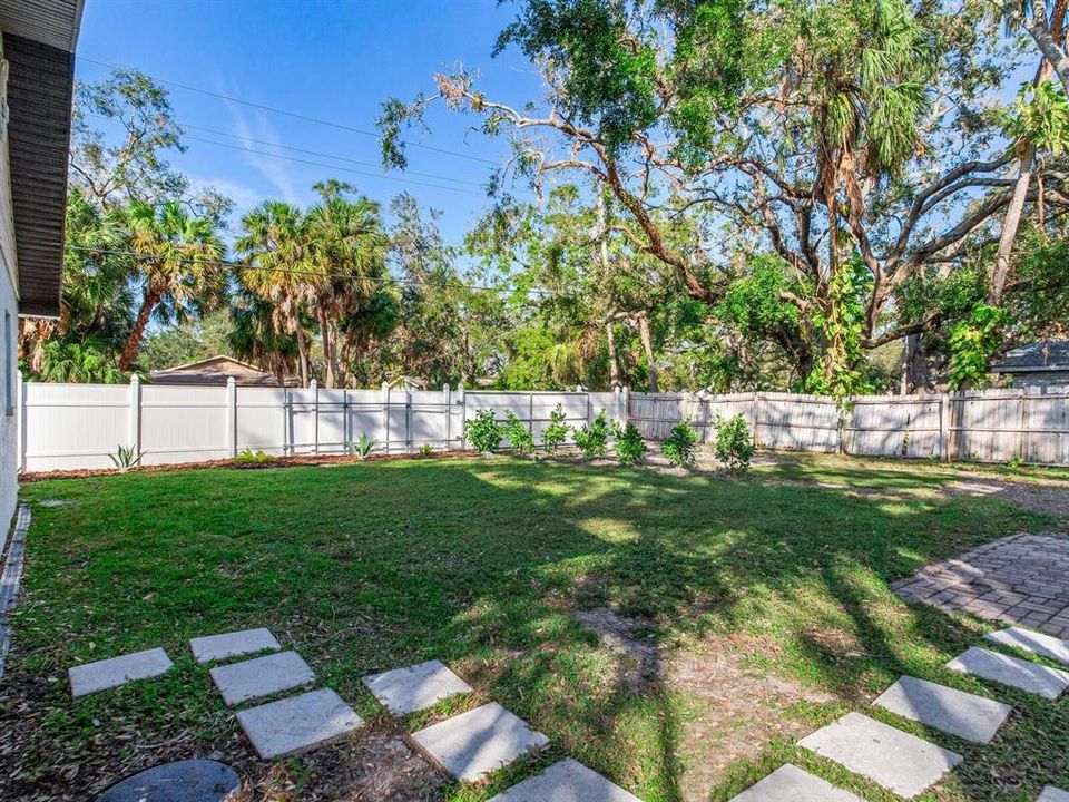 For Sale: $515,000 (3 beds, 2 baths, 1512 Square Feet)