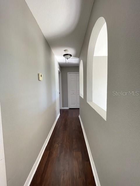 For Rent: $2,500 (4 beds, 2 baths, 3072 Square Feet)