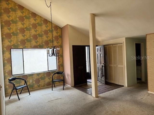 For Sale: $159,900 (2 beds, 2 baths, 1464 Square Feet)