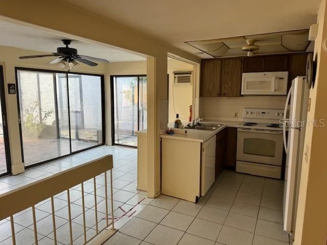 For Sale: $159,900 (2 beds, 2 baths, 1464 Square Feet)