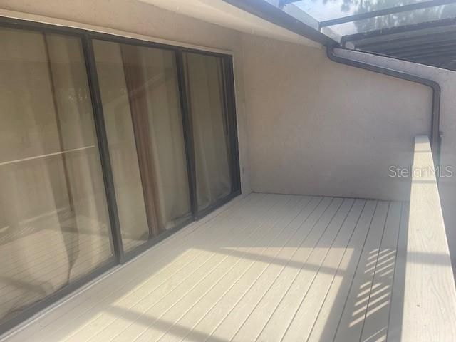 Private deck in entrance of unit.