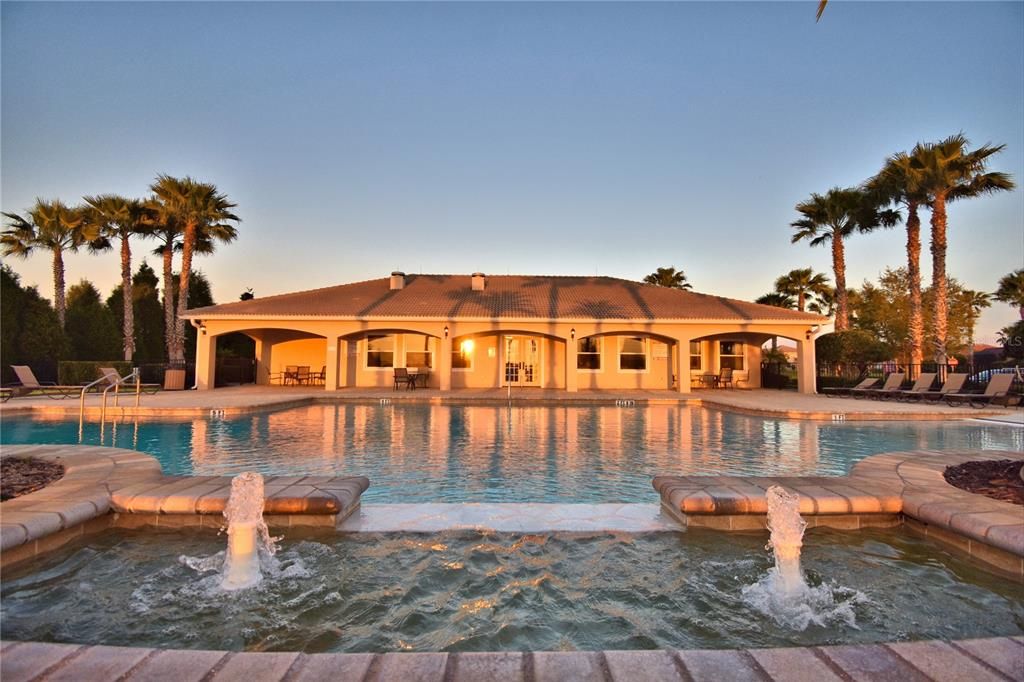 Active With Contract: $403,665 (4 beds, 3 baths, 2200 Square Feet)