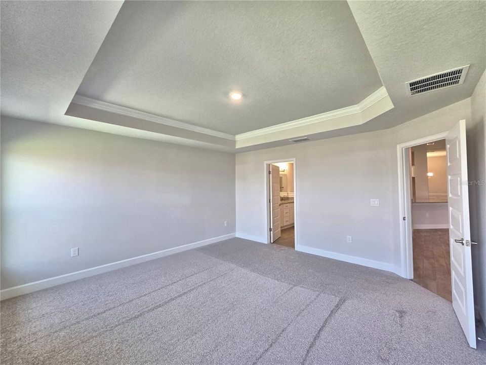 Active With Contract: $403,665 (4 beds, 3 baths, 2200 Square Feet)