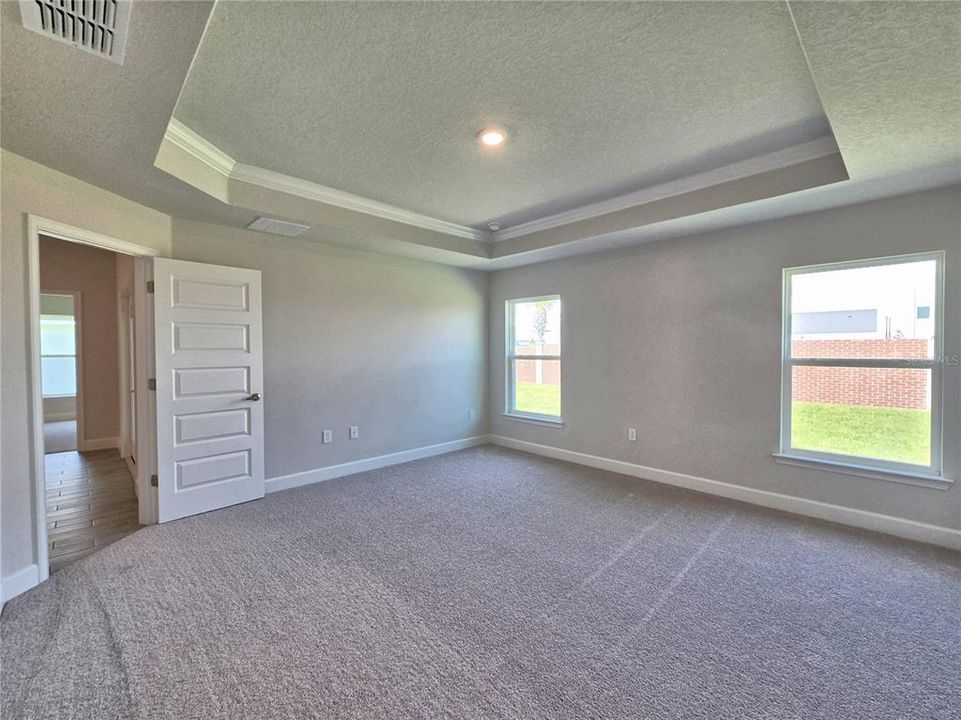 Active With Contract: $403,665 (4 beds, 3 baths, 2200 Square Feet)