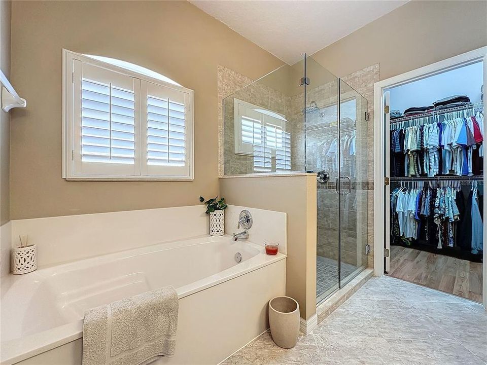 Garden tub and walk in shower