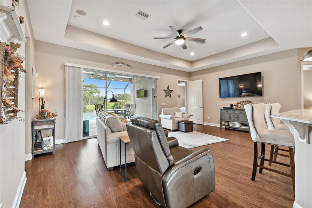 Active With Contract: $695,000 (4 beds, 3 baths, 2665 Square Feet)