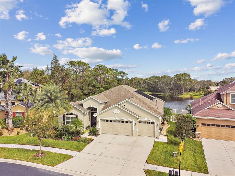 Active With Contract: $695,000 (4 beds, 3 baths, 2665 Square Feet)