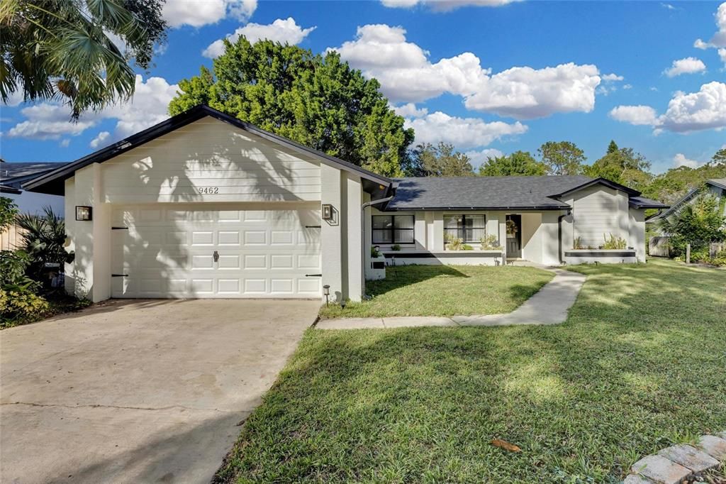 Active With Contract: $589,000 (3 beds, 2 baths, 1819 Square Feet)