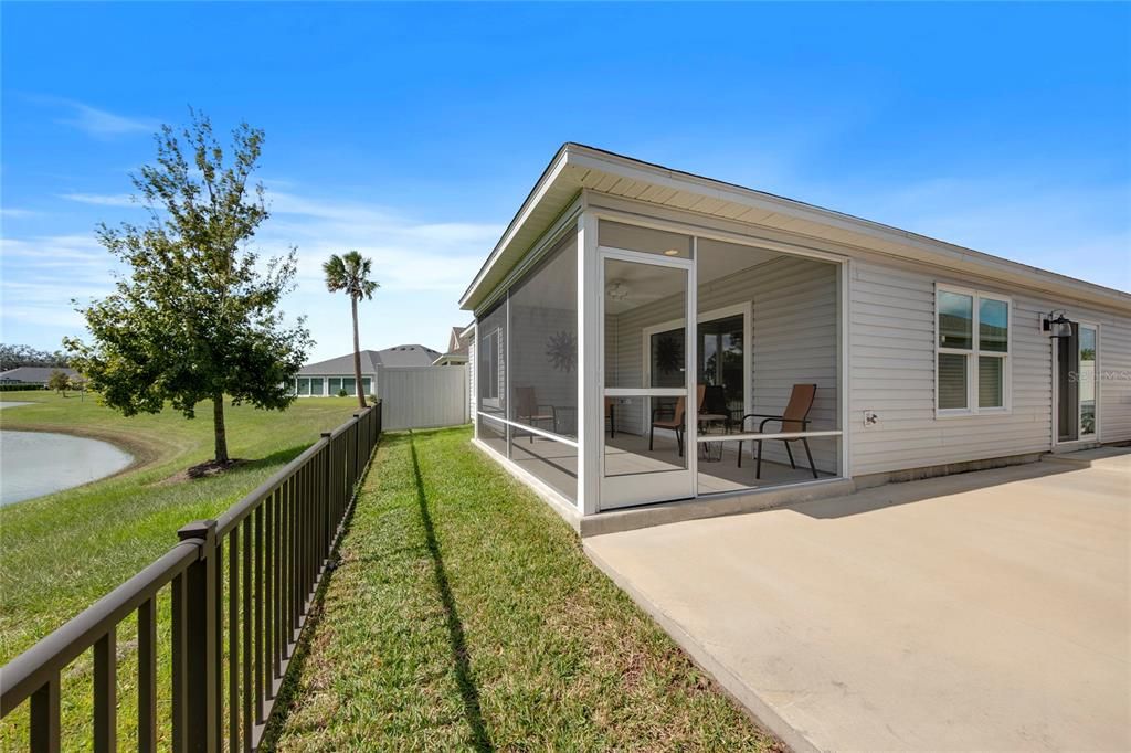 For Sale: $450,000 (3 beds, 2 baths, 1498 Square Feet)