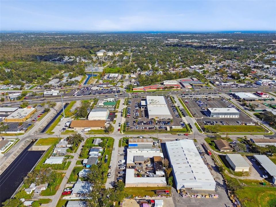 Pinellas Park Flex Space offered by GoCommercial