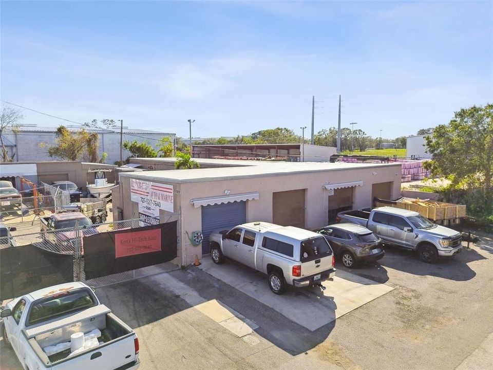 Pinellas Park Flex Space offered by GoCommercial