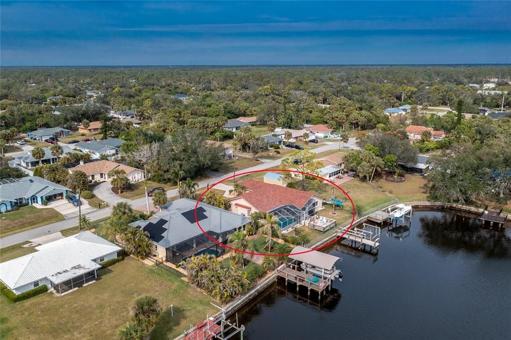 出租: $4,800 (3 贝兹, 2 浴室, 2810 平方英尺)