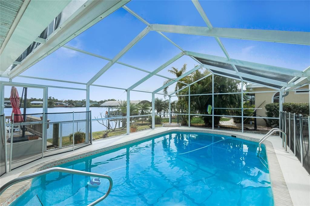 出租: $4,800 (3 贝兹, 2 浴室, 2810 平方英尺)