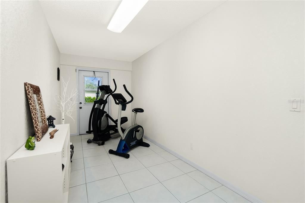 出租: $4,800 (3 贝兹, 2 浴室, 2810 平方英尺)