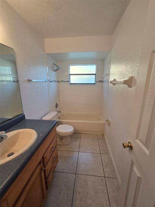 For Rent: $1,795 (3 beds, 2 baths, 1329 Square Feet)