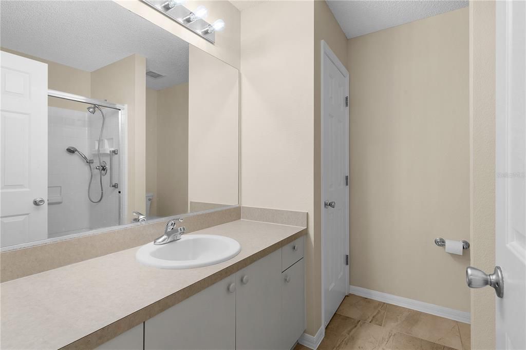 Primary Ensuite Bath