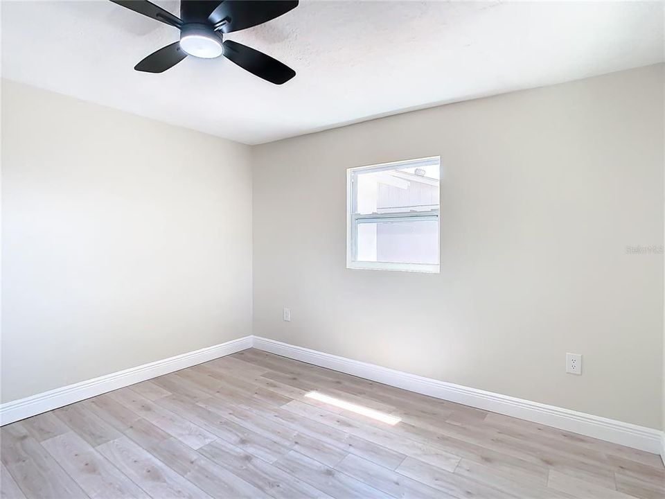 For Sale: $329,000 (4 beds, 2 baths, 1440 Square Feet)