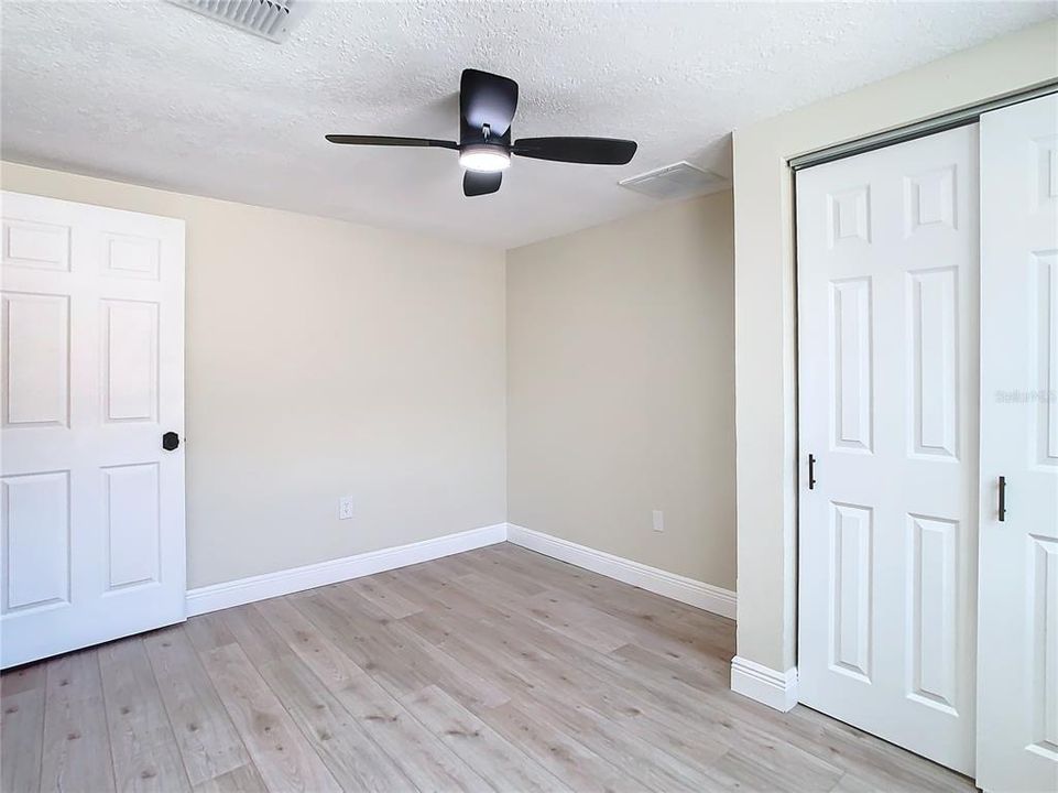 For Sale: $329,000 (4 beds, 2 baths, 1440 Square Feet)