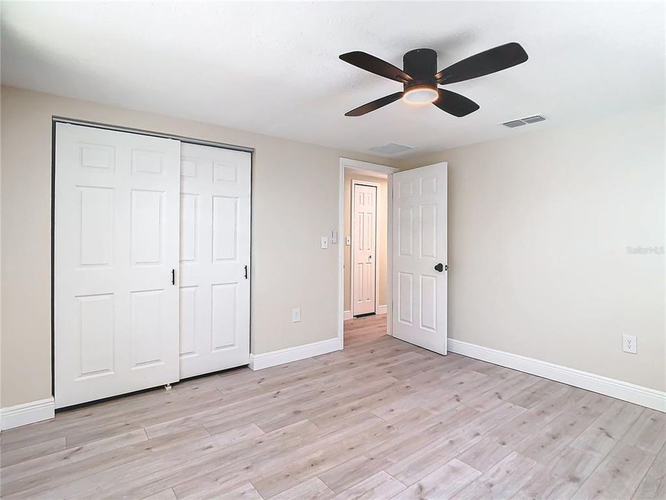 For Sale: $329,000 (4 beds, 2 baths, 1440 Square Feet)