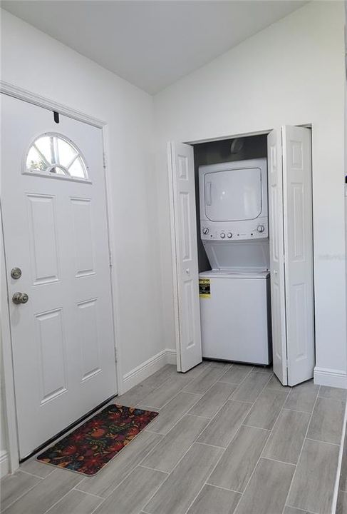 Washer and Dryer included!