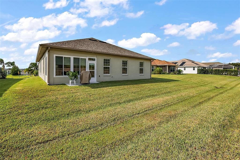 For Sale: $490,000 (3 beds, 2 baths, 1986 Square Feet)