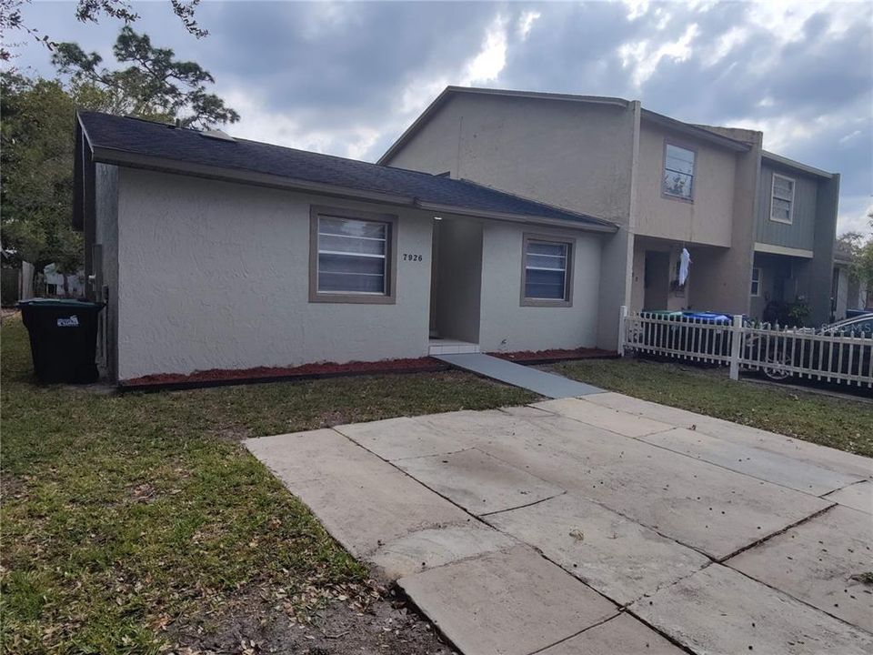 For Rent: $1,749 (3 beds, 2 baths, 1132 Square Feet)