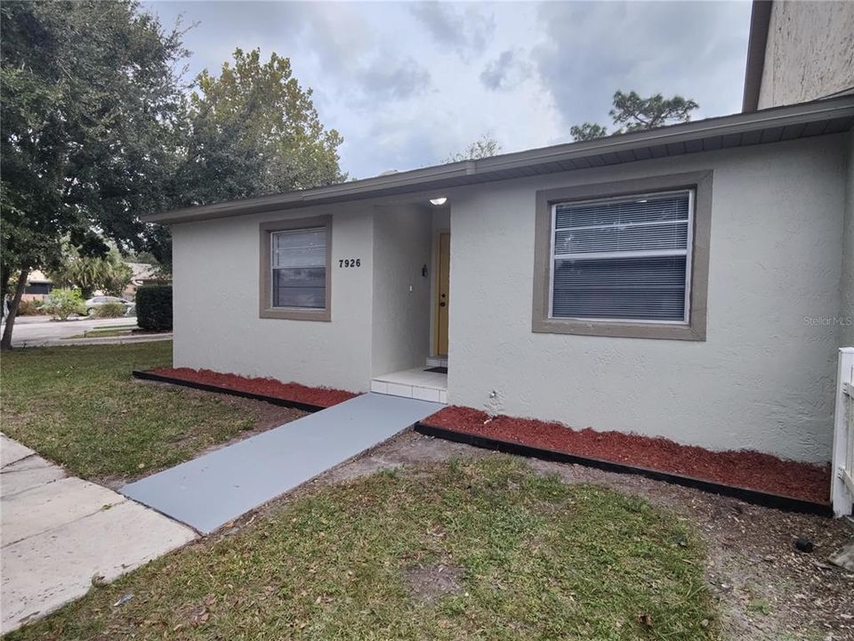 For Rent: $1,749 (3 beds, 2 baths, 1132 Square Feet)