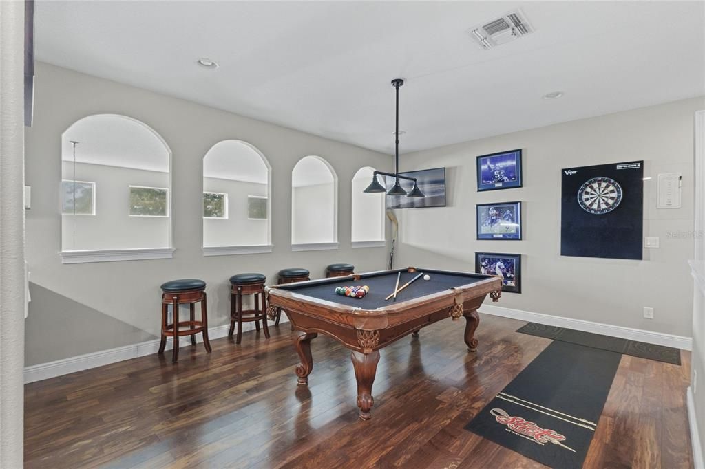 For Sale: $1,095,000 (5 beds, 4 baths, 3846 Square Feet)