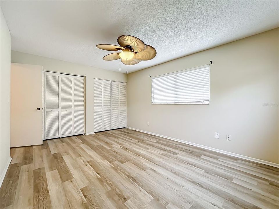 For Sale: $389,900 (3 beds, 2 baths, 1535 Square Feet)